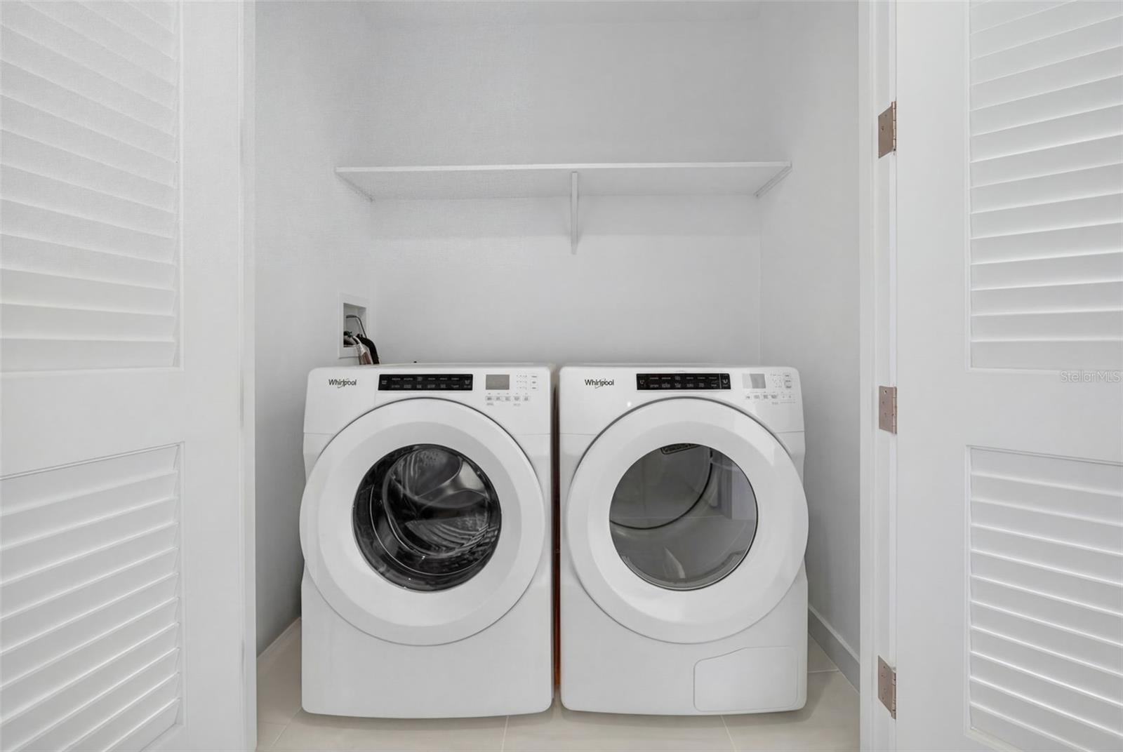 400 CENTRAL AVE #1405