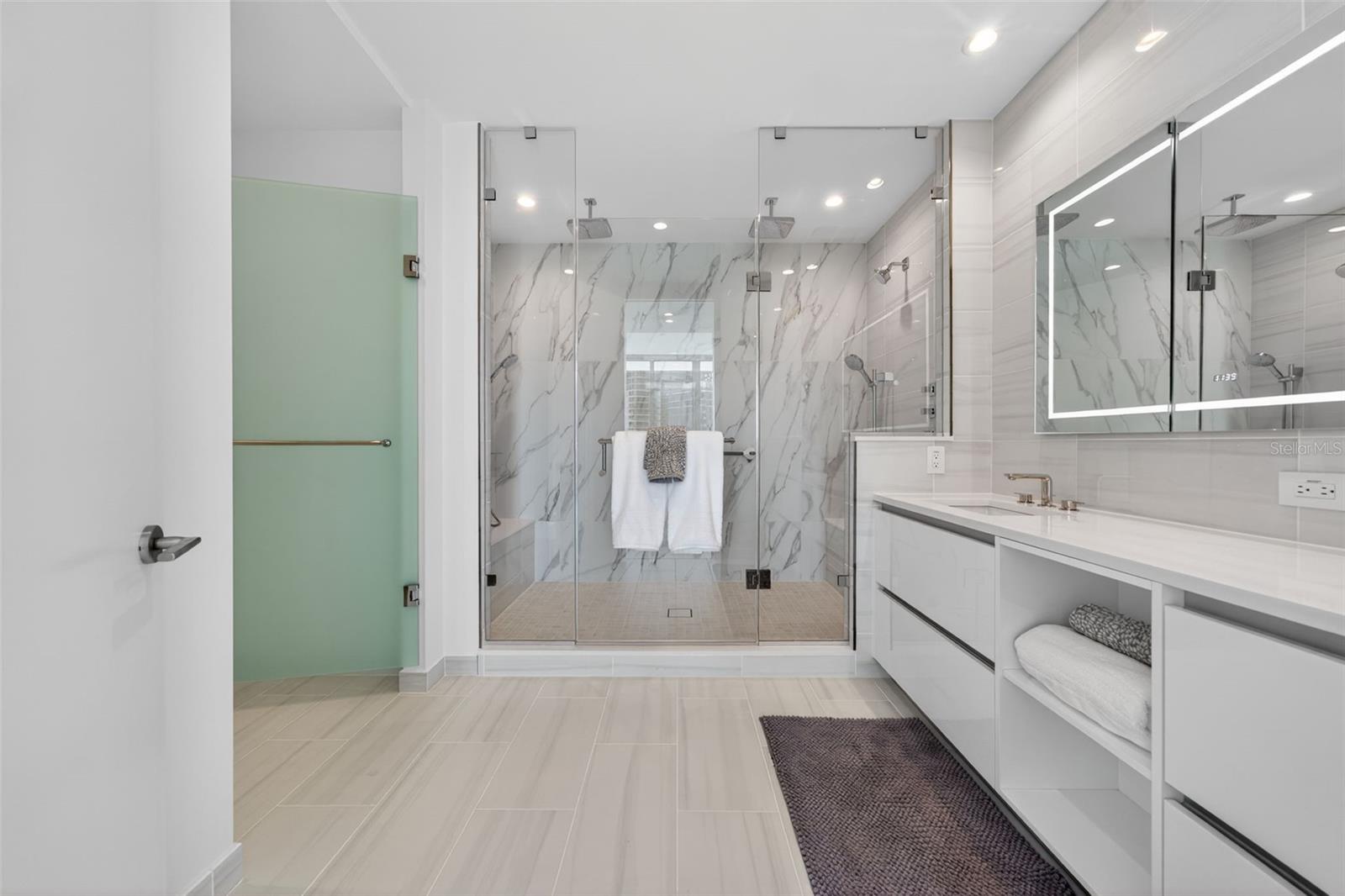 400 CENTRAL AVE #1405