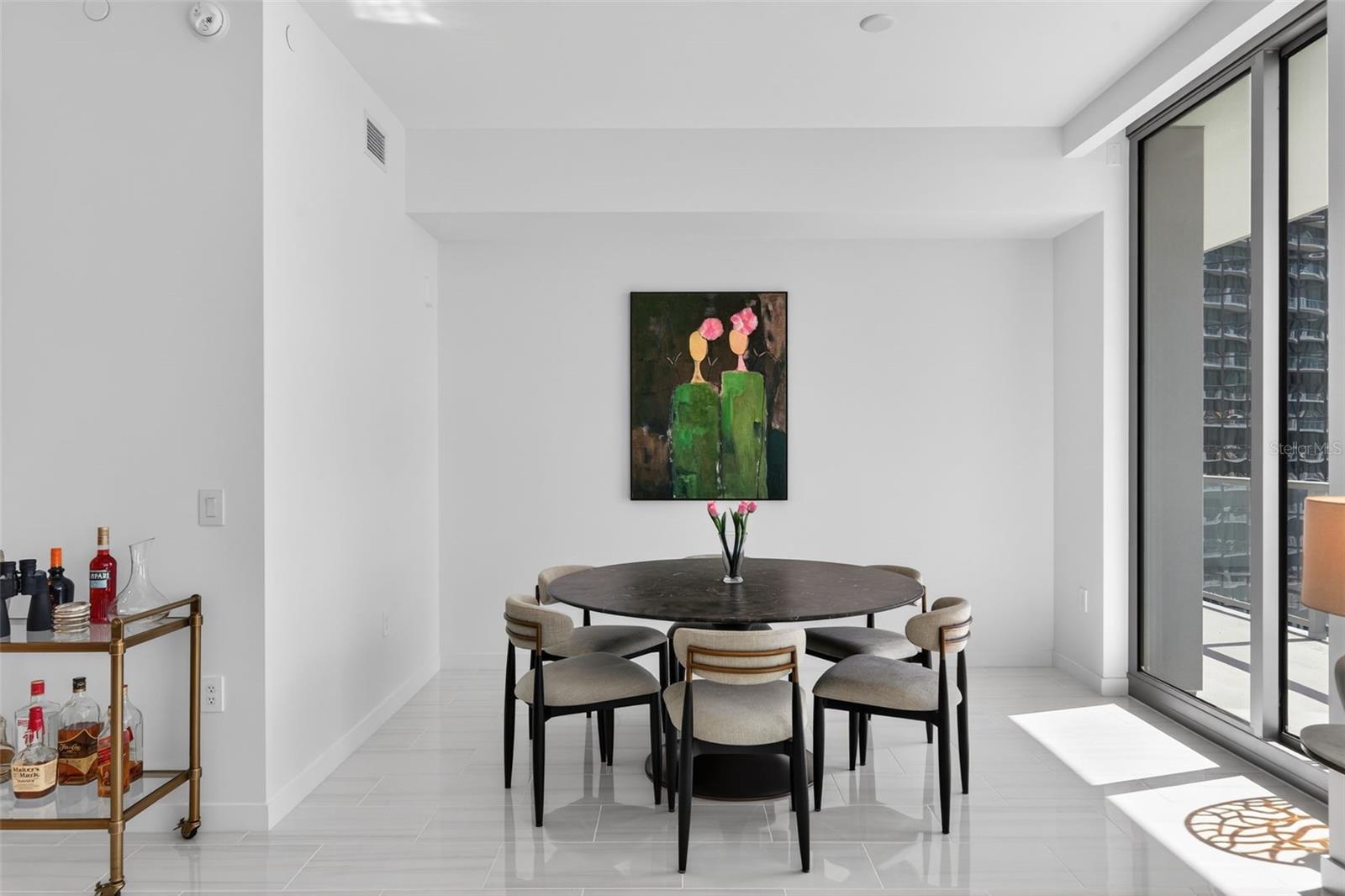 400 CENTRAL AVE #1405