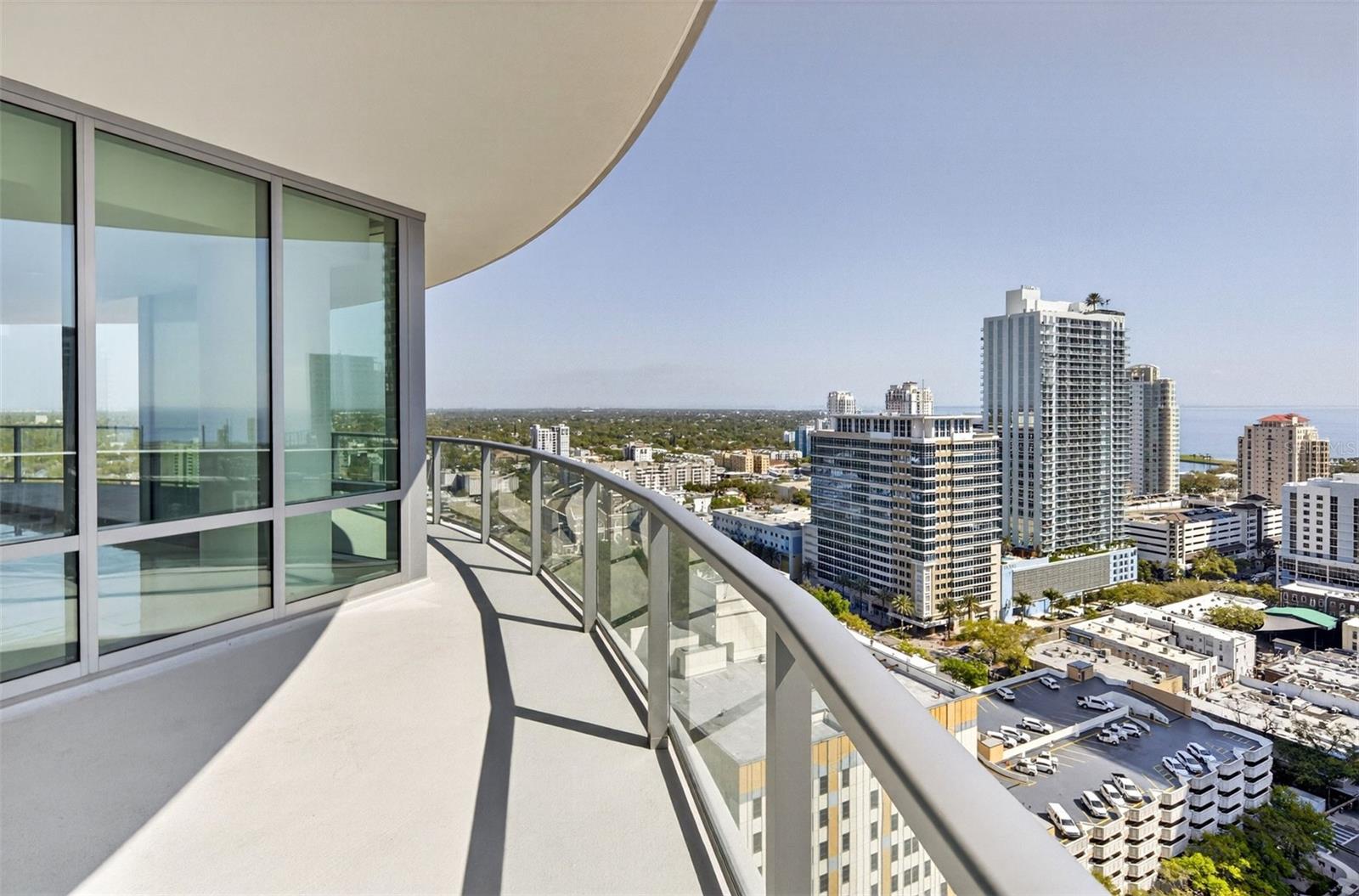 400 CENTRAL AVE #2307