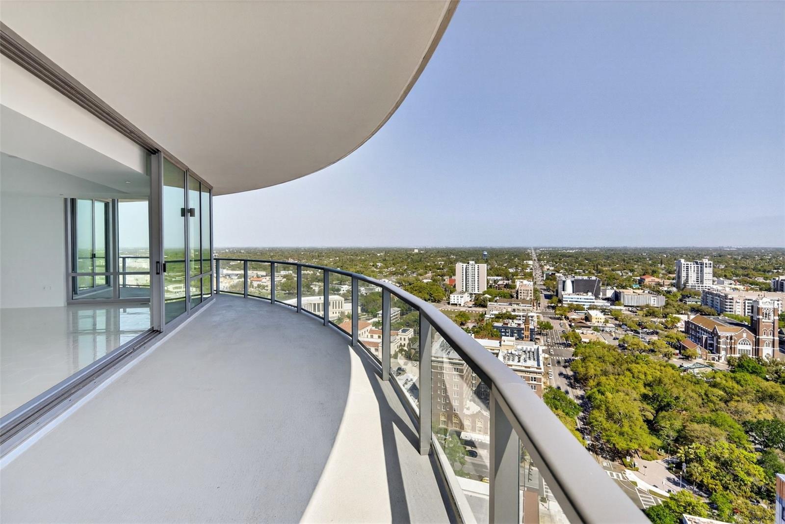 400 CENTRAL AVE #2307