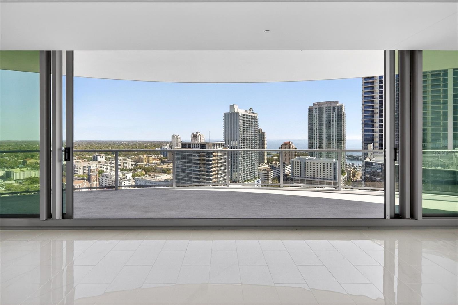 400 CENTRAL AVE #2307