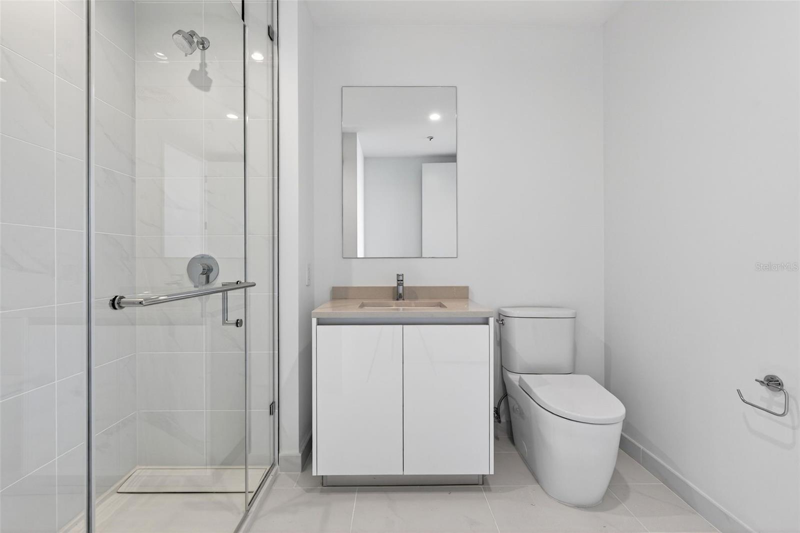 400 CENTRAL AVE #2307