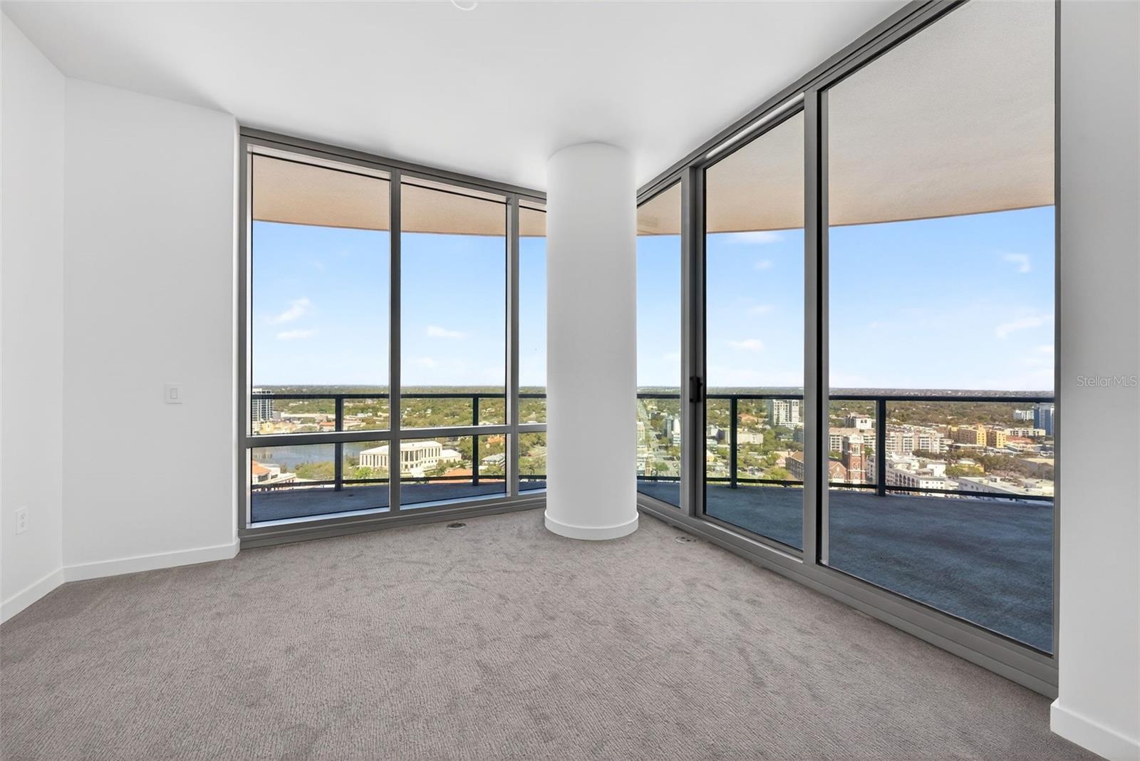 400 CENTRAL AVE #2307