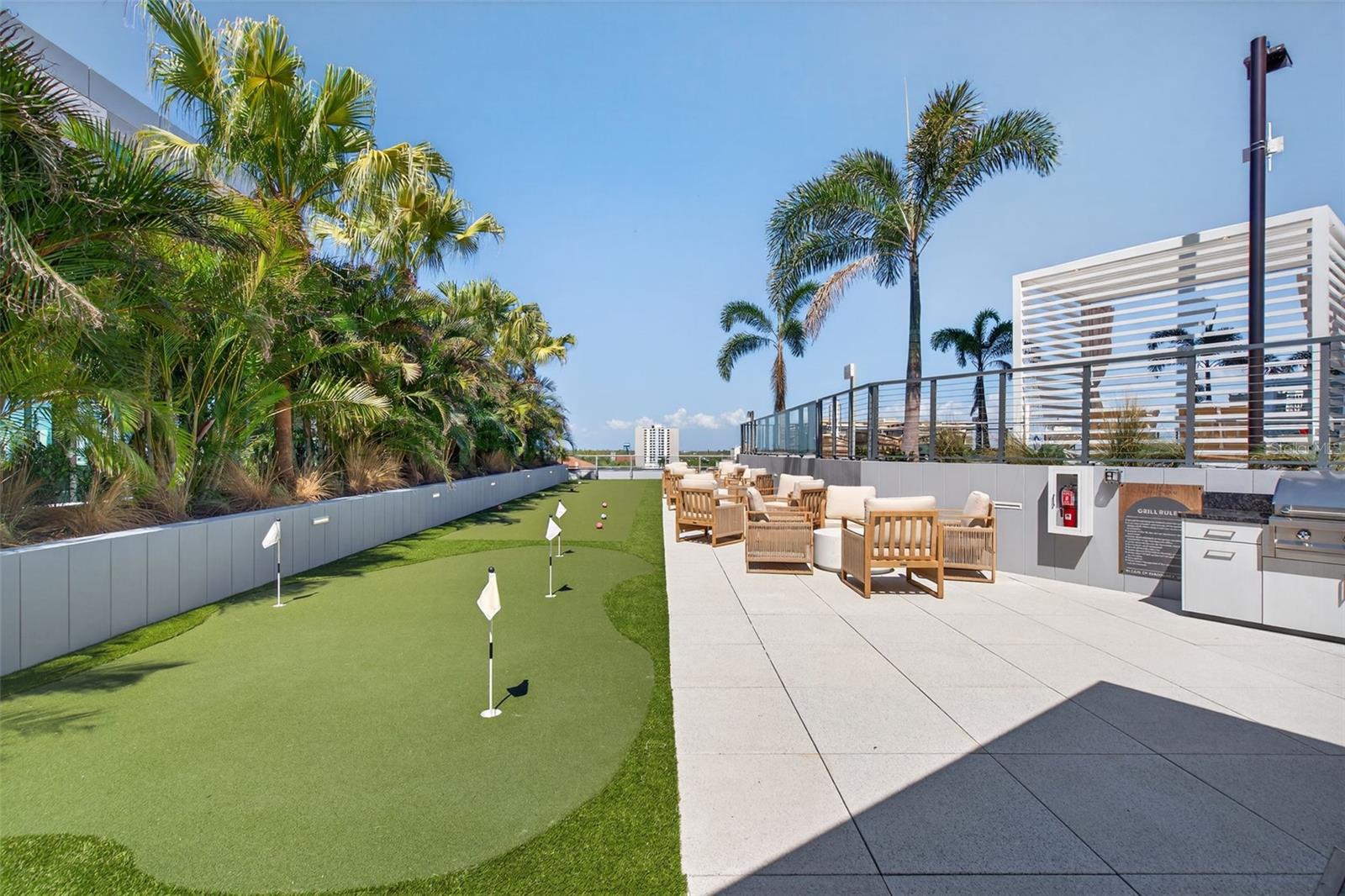 400 CENTRAL AVE #2307