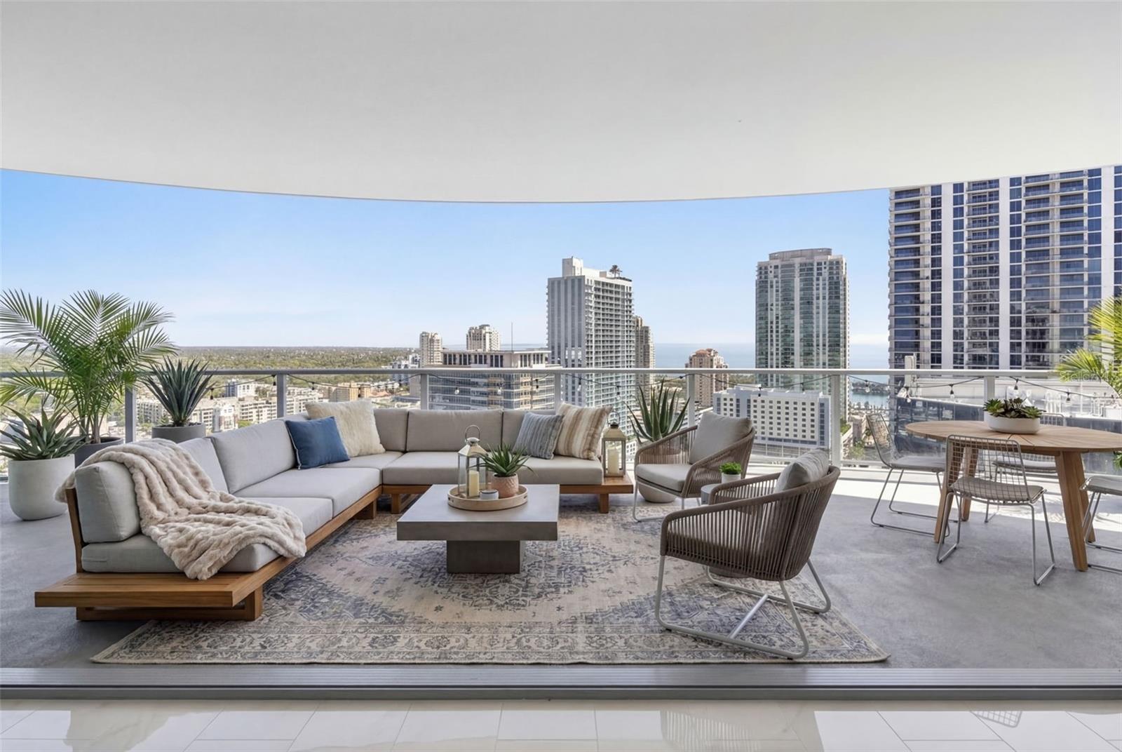 400 CENTRAL AVE #2307