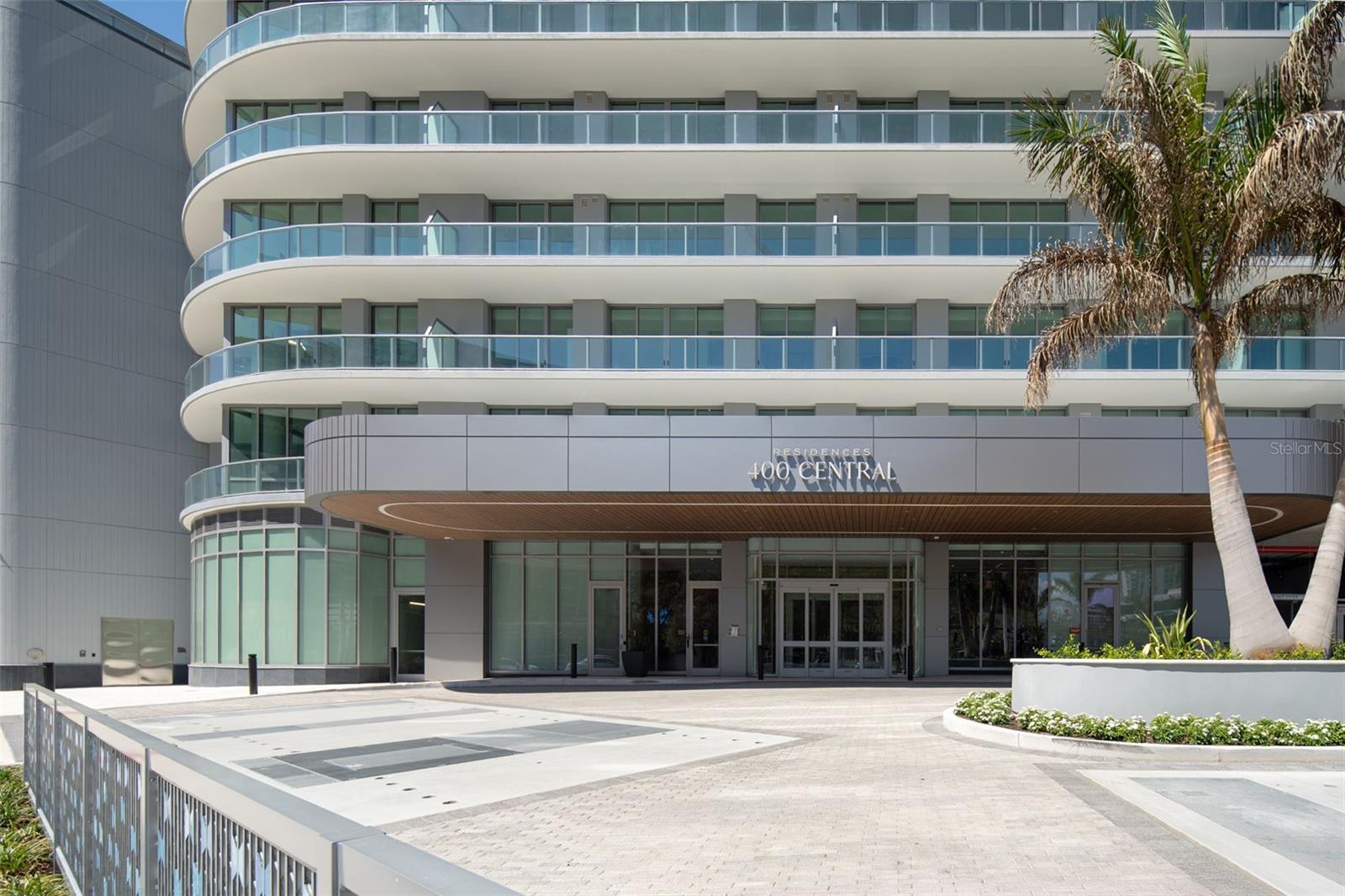 400 CENTRAL AVE #2307