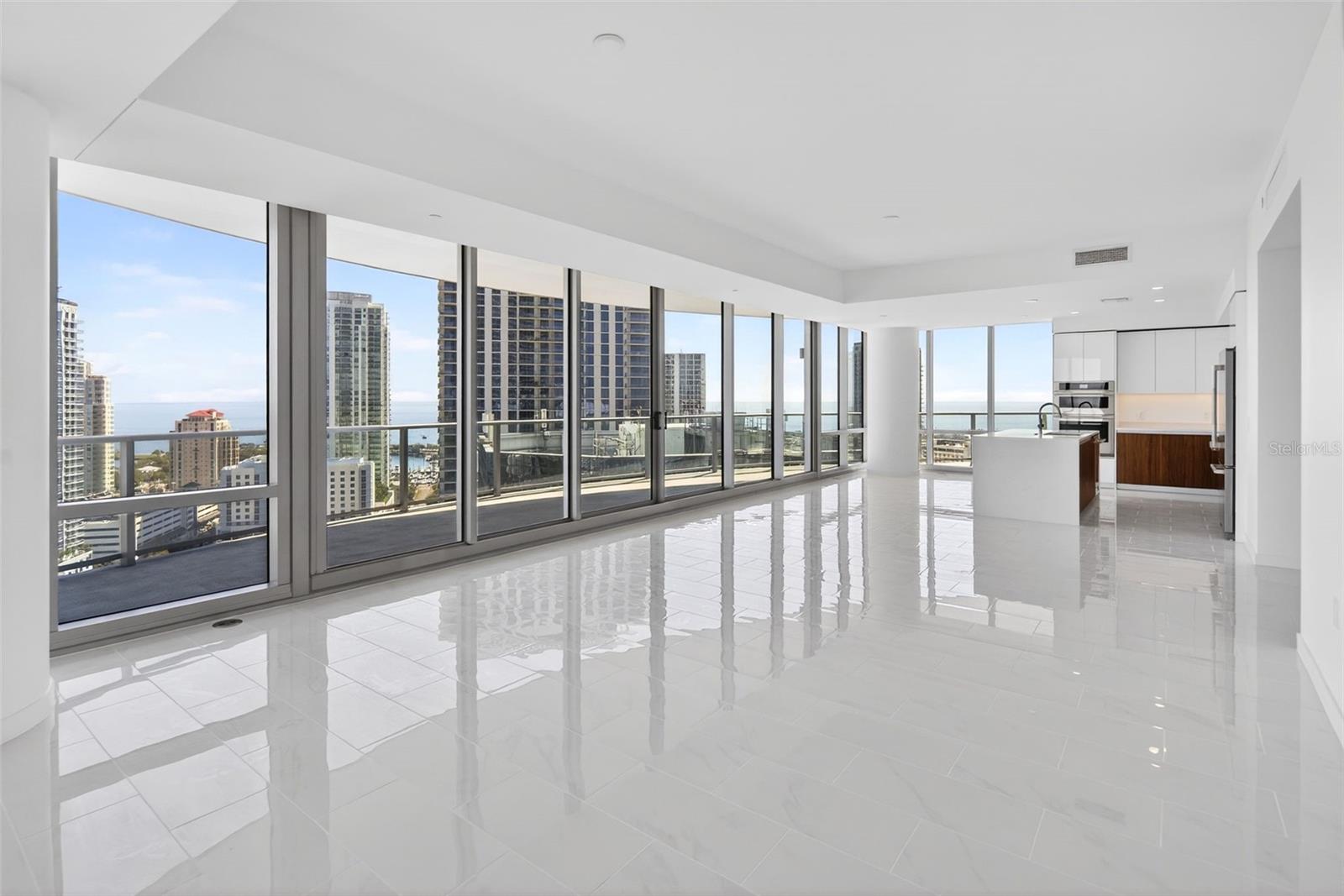 400 CENTRAL AVE #2307