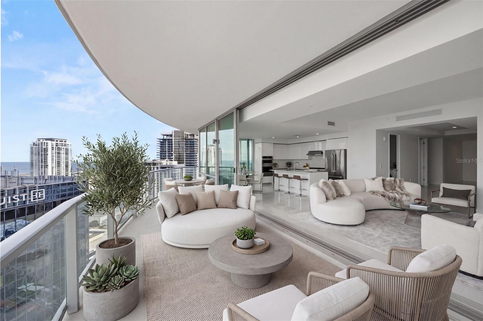 400 CENTRAL AVE #2307