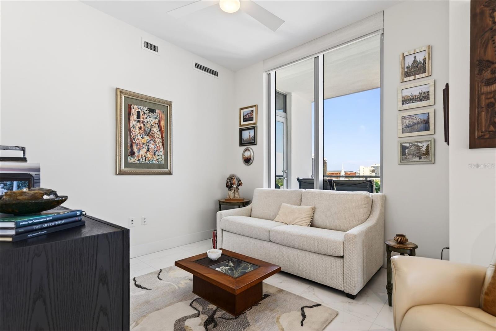 111 S PINEAPPLE AVE #806