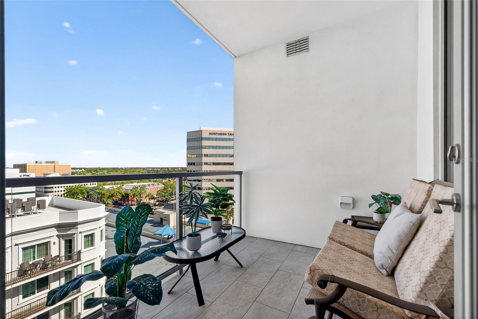 111 S PINEAPPLE AVE #806