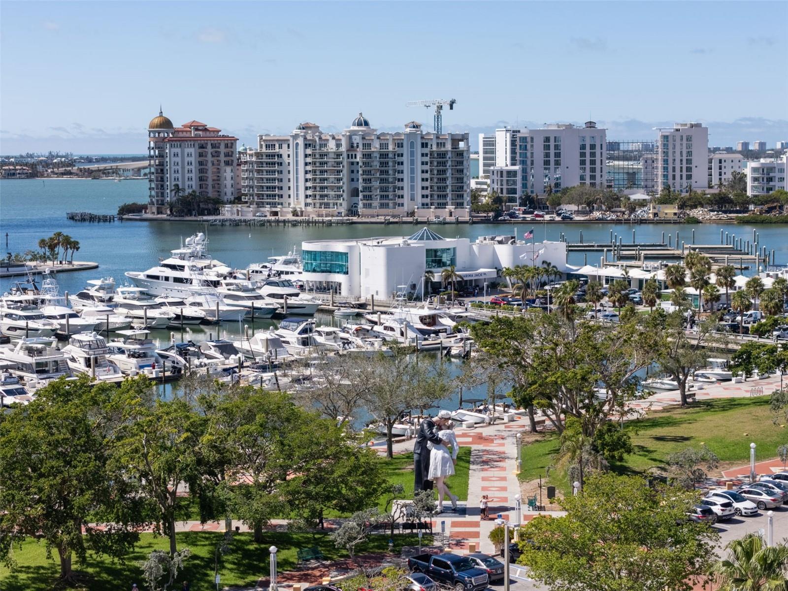 111 S PINEAPPLE AVE #806