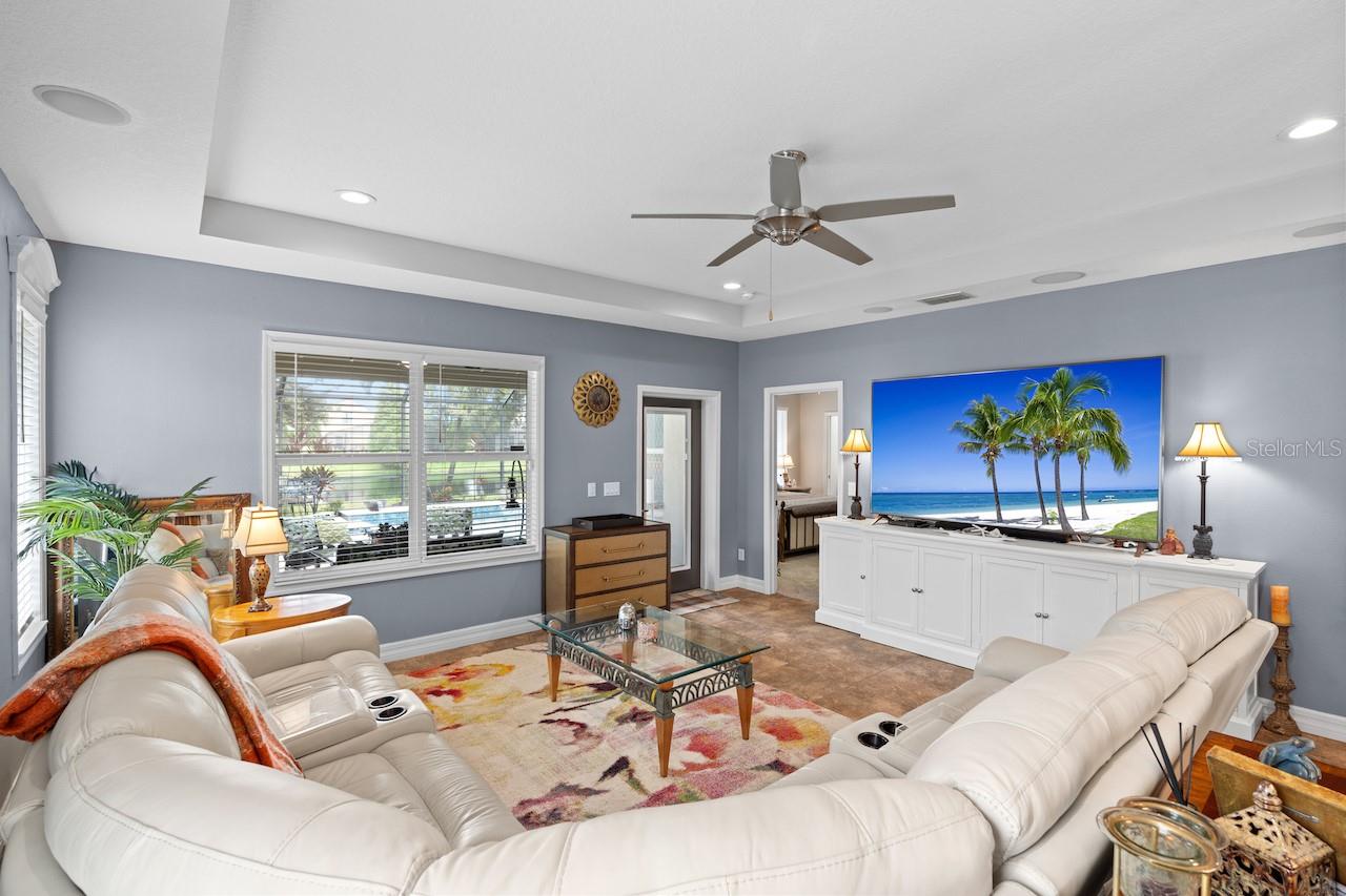 4923 MISSION PARK LN