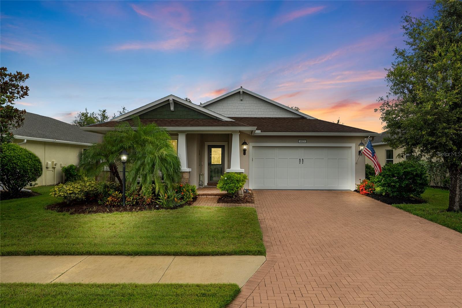 4923 MISSION PARK LN