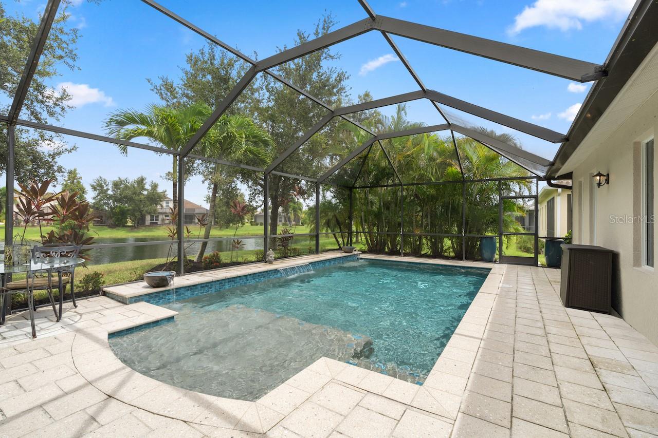 4923 MISSION PARK LN