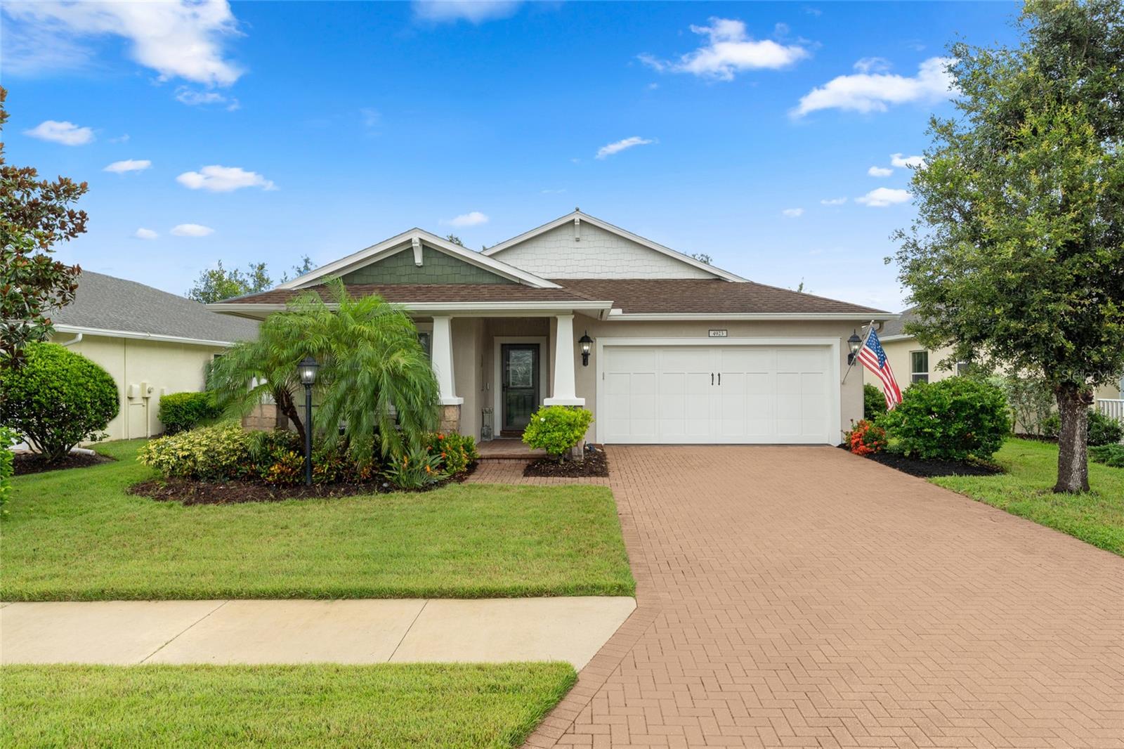 4923 MISSION PARK LN