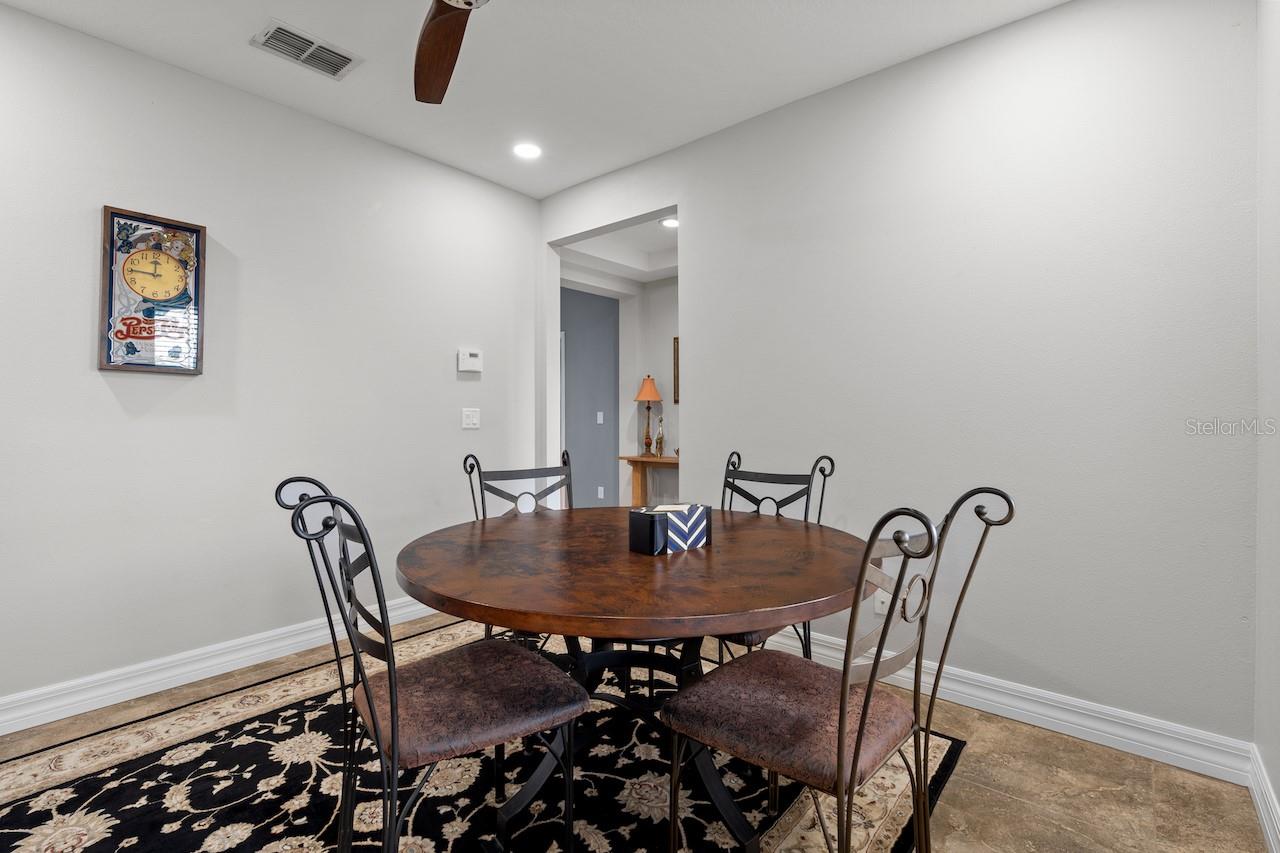 4923 MISSION PARK LN