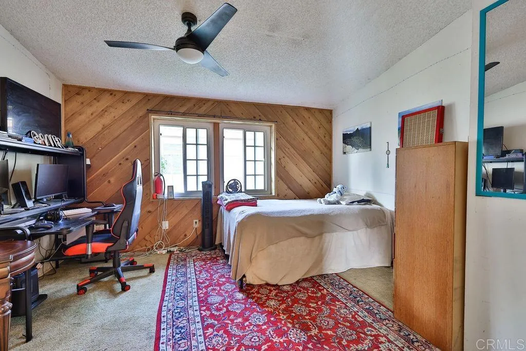 978 Monserate Avenue