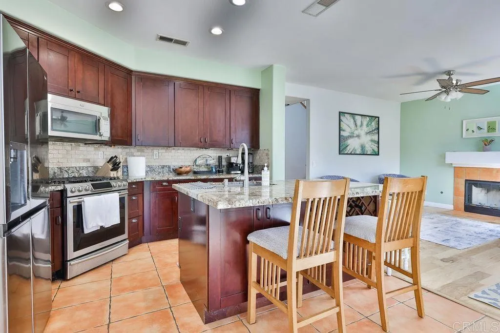 1141 Quinto Creek Place