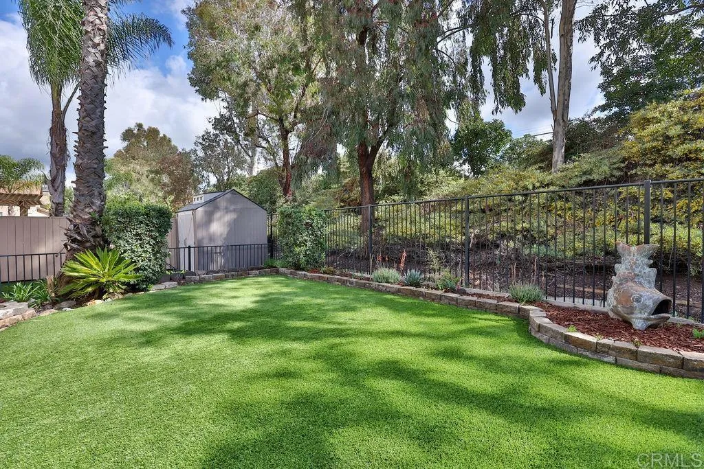 1141 Quinto Creek Place