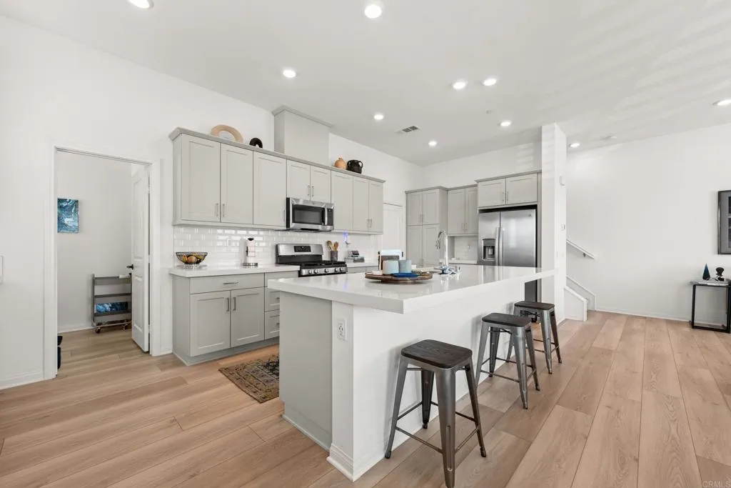 2038 Bluestone Circle