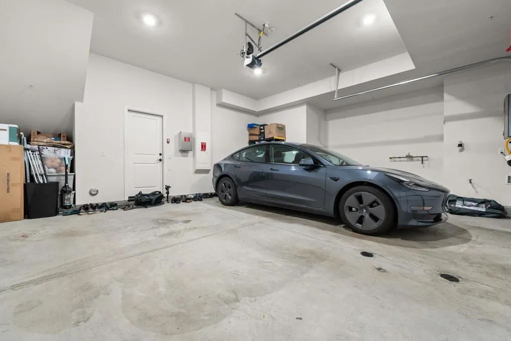 2038 Bluestone Circle