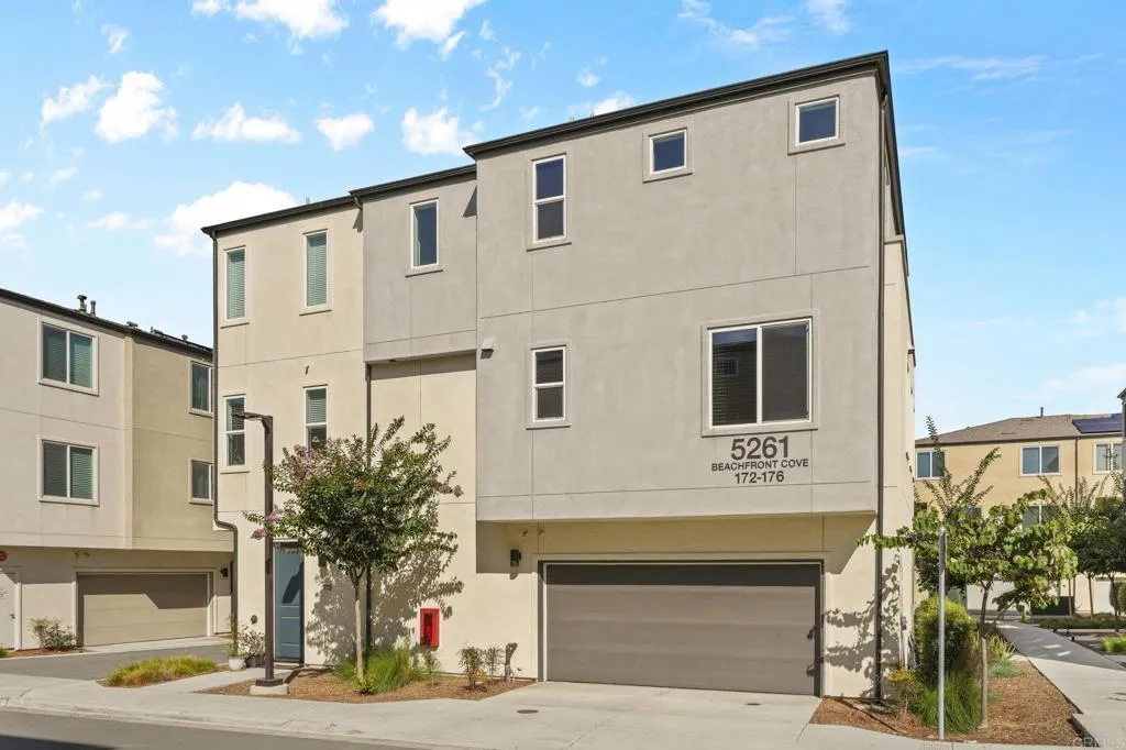 5261 Beachfront Cove Street Unit 174