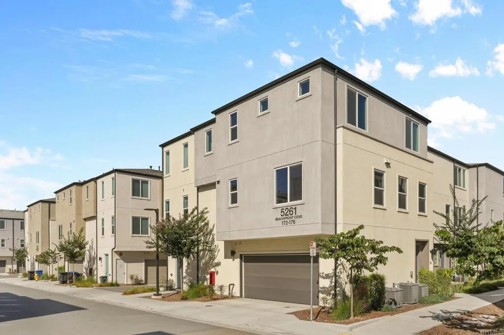 5261 Beachfront Cove Street Unit 174