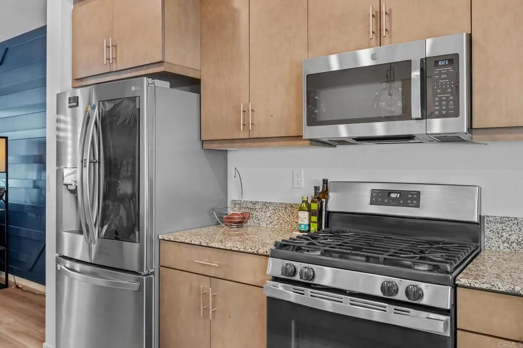 5261 Beachfront Cove Street Unit 174