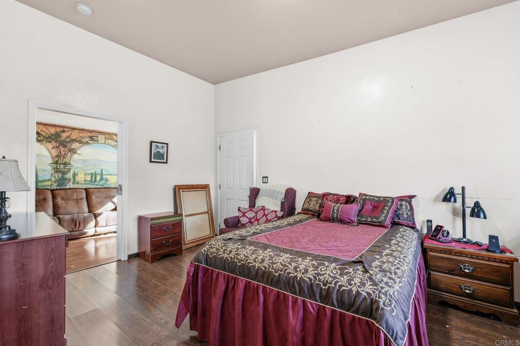 1614 Arequipa Street