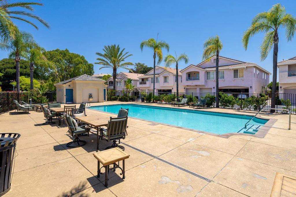 1259 El Cortez Court