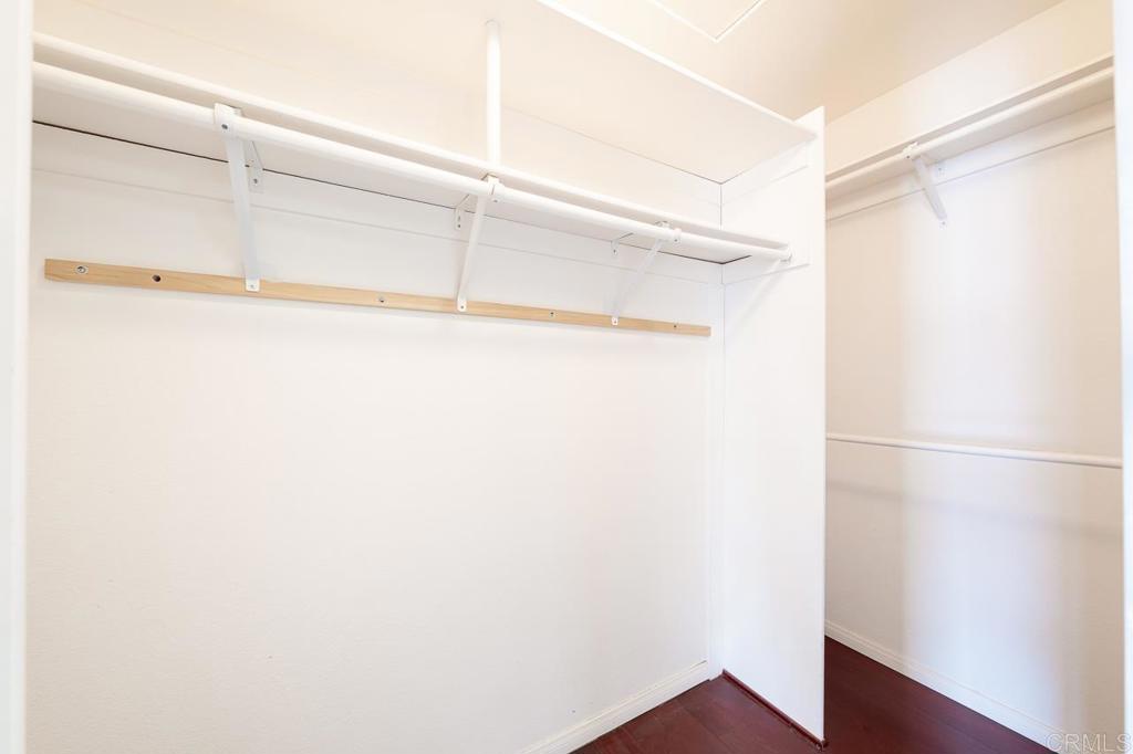 1259 El Cortez Court