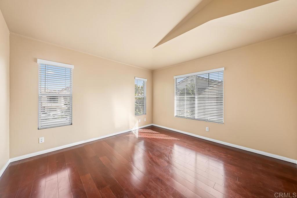 1259 El Cortez Court