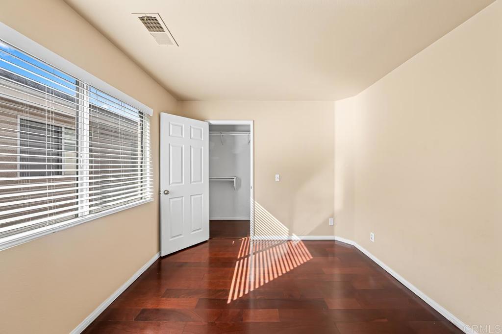 1259 El Cortez Court