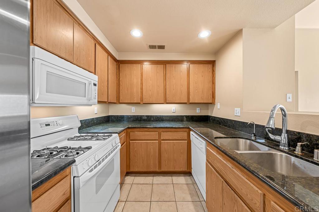 1259 El Cortez Court