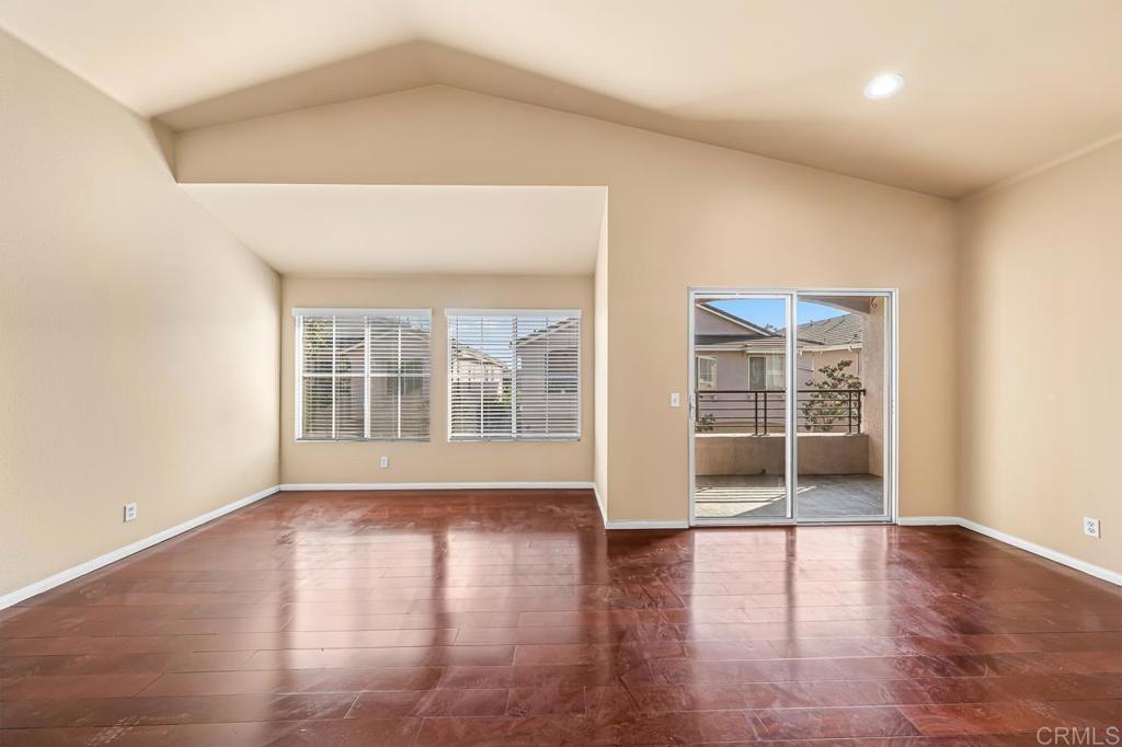 1259 El Cortez Court