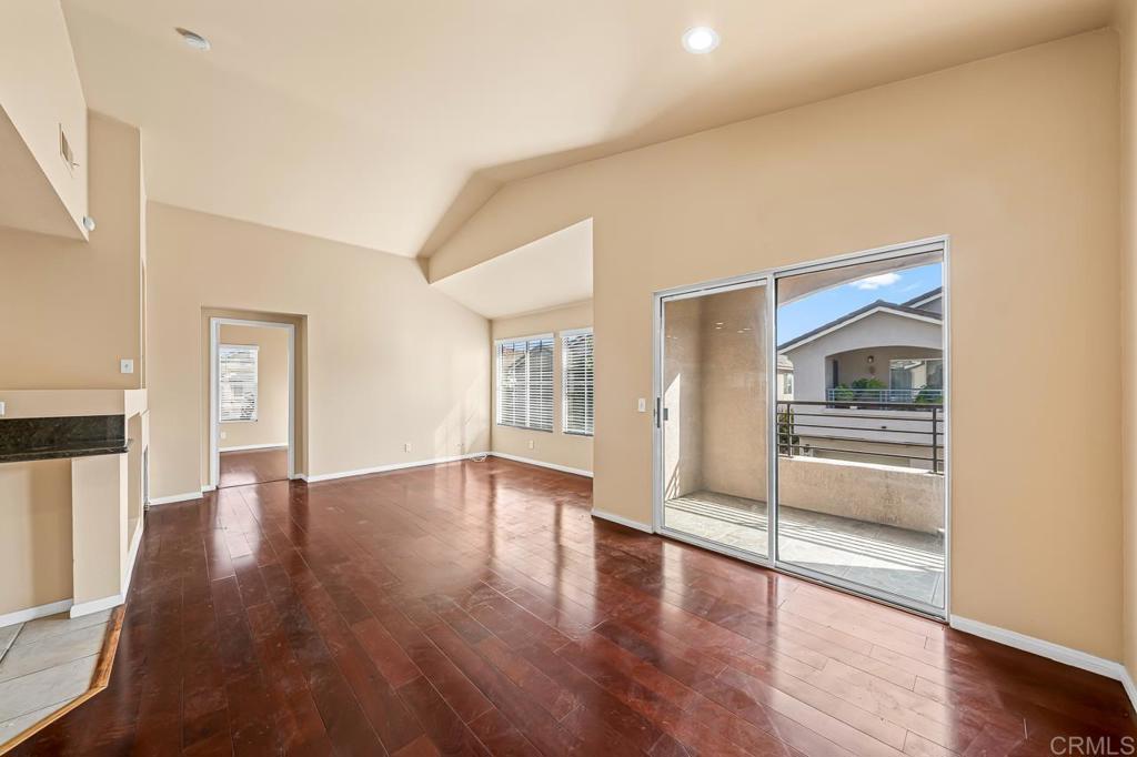 1259 El Cortez Court