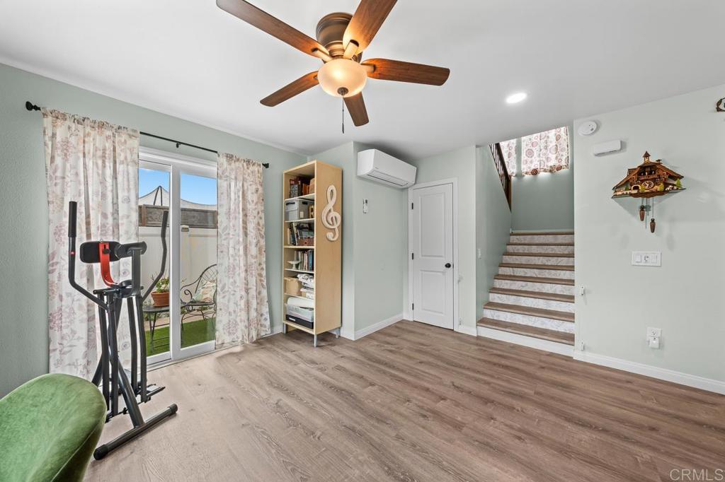 1640 Maple Drive 16