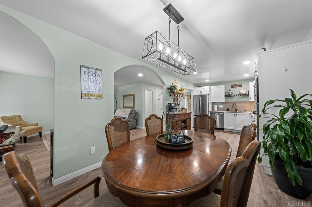 1640 Maple Drive 16