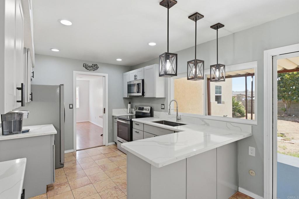 1614 Arequipa Street