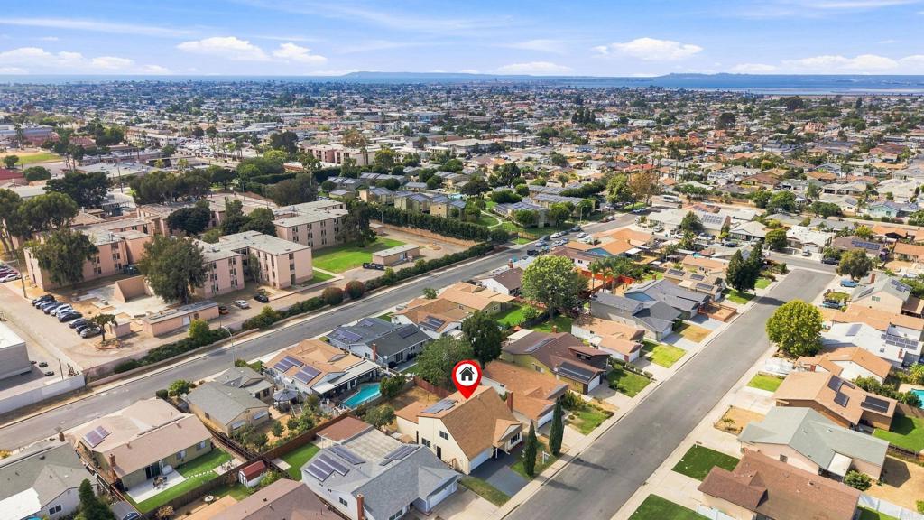 1614 Arequipa Street
