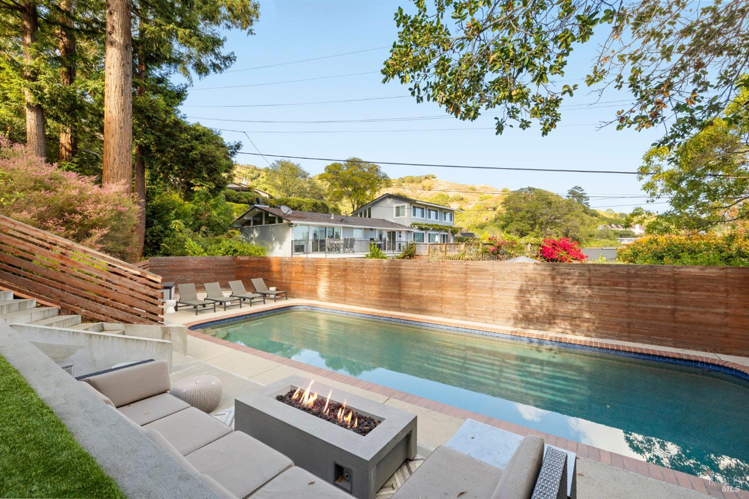 48 Junipero Serra Avenue