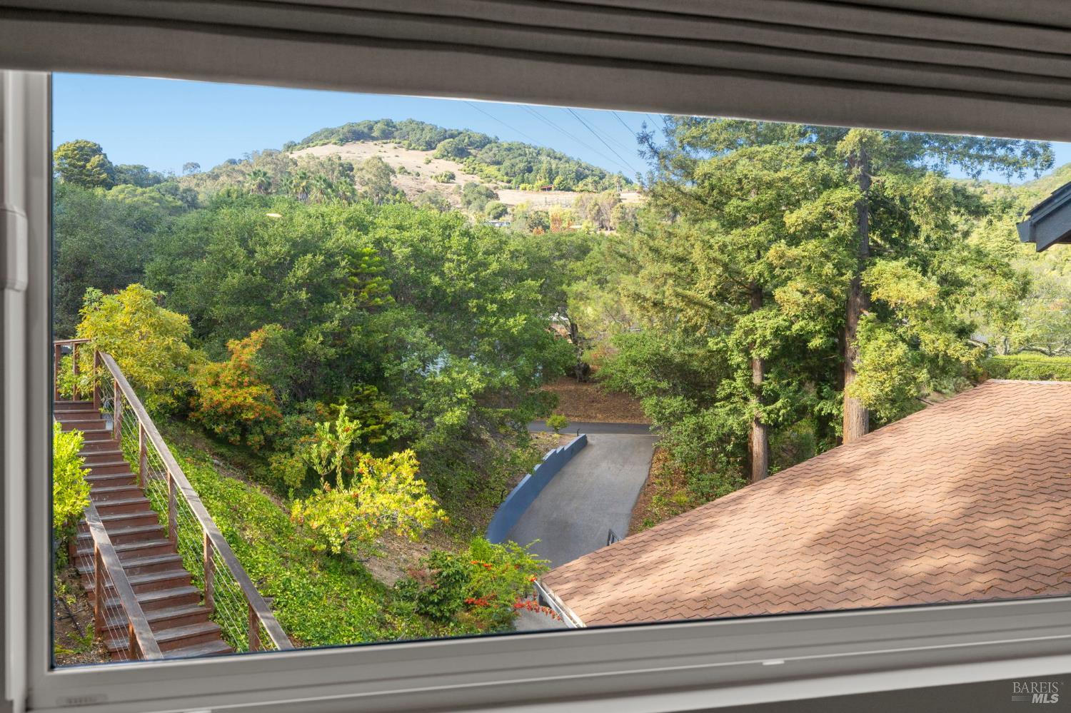 48 Junipero Serra Avenue