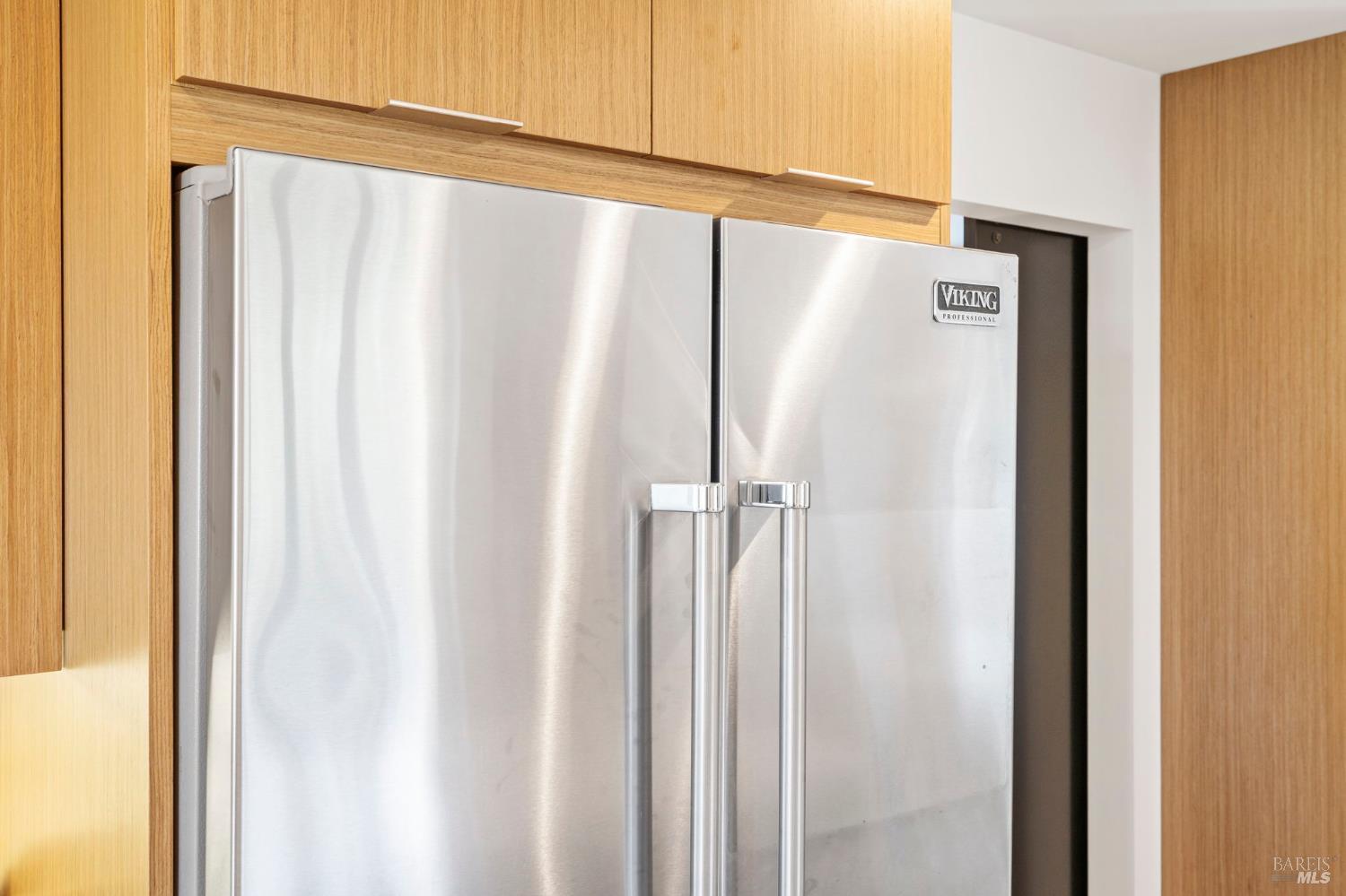 48 Junipero Serra Avenue