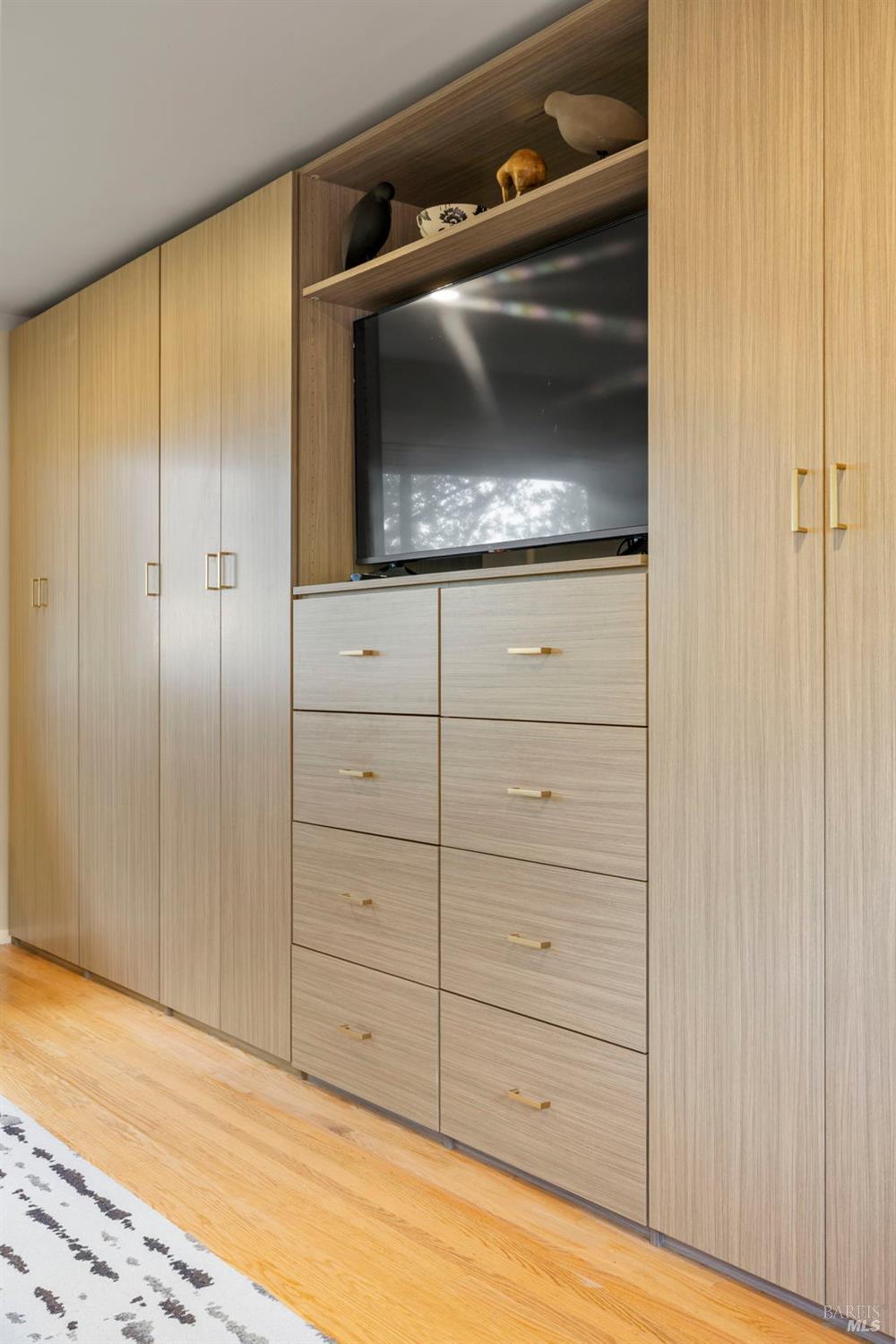 48 Junipero Serra Avenue