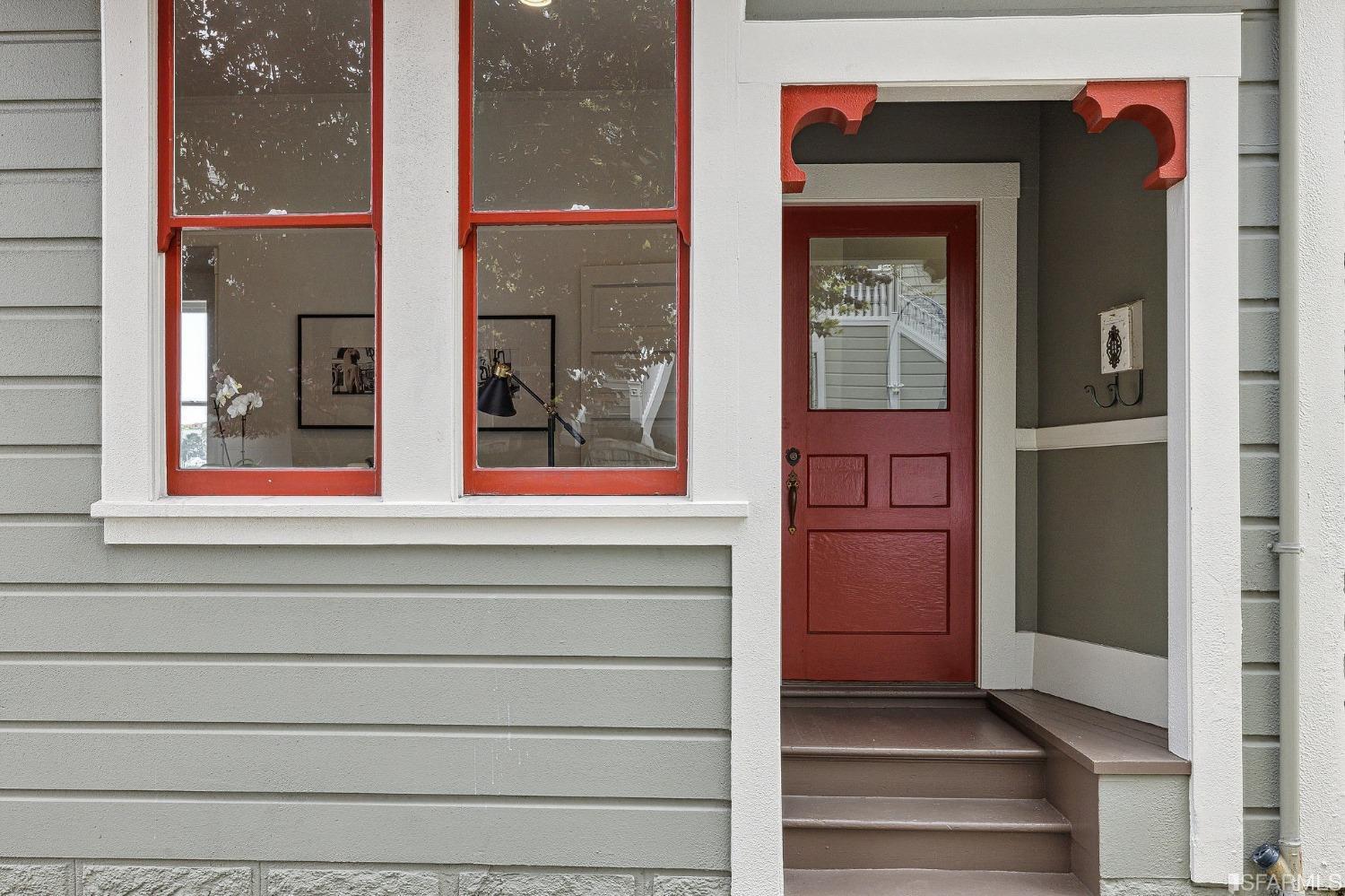 125 Saturn Street