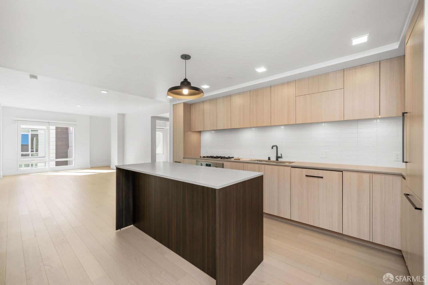 950 Tennessee Street # 418