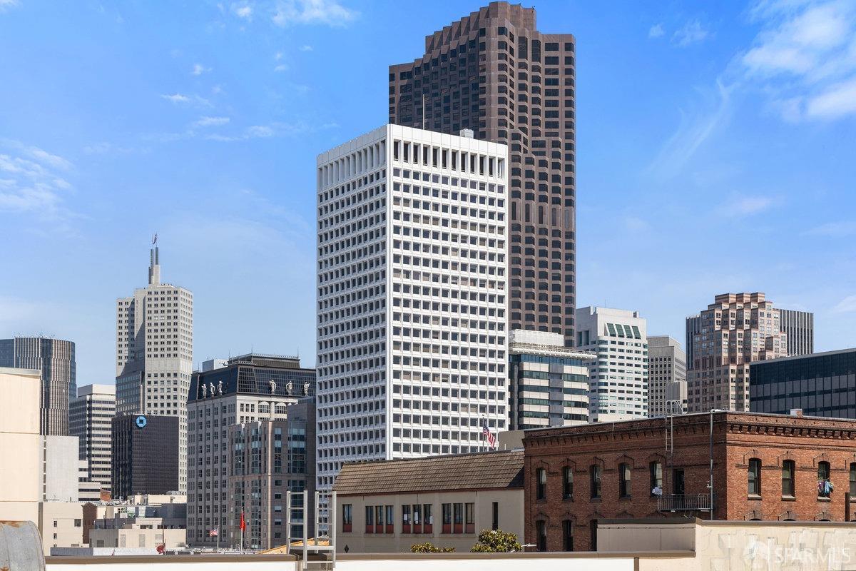 1022 Powell Street # 1