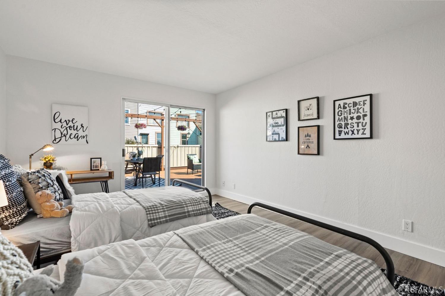 12 Avalon Avenue # 5