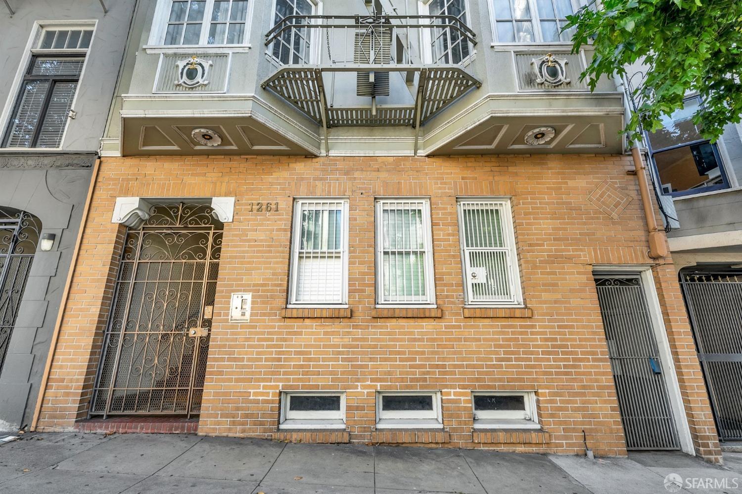 1261 Grove Street # 6